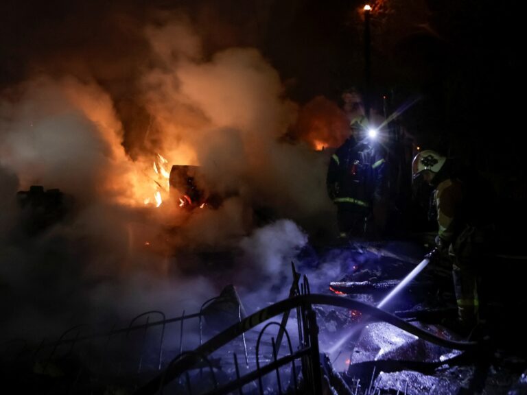 2025 04 30t055721z 1040047680 Rc2x7eaoreb8 Rtrmadp 3 Ukraine Crisis Attack Kharkiv 1746060590.jpg