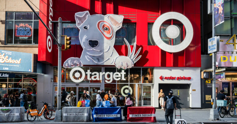 250520 Target Store Vl 348p D80a43.jpg