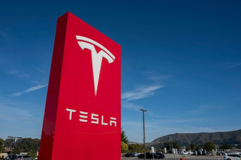 Tesla Sign Getty.jpg