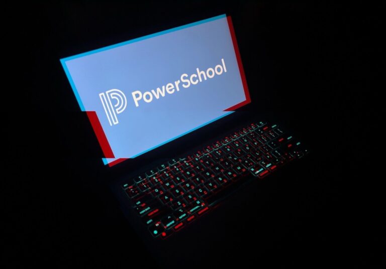 Poweschool Dark Photo Tc 3.jpg