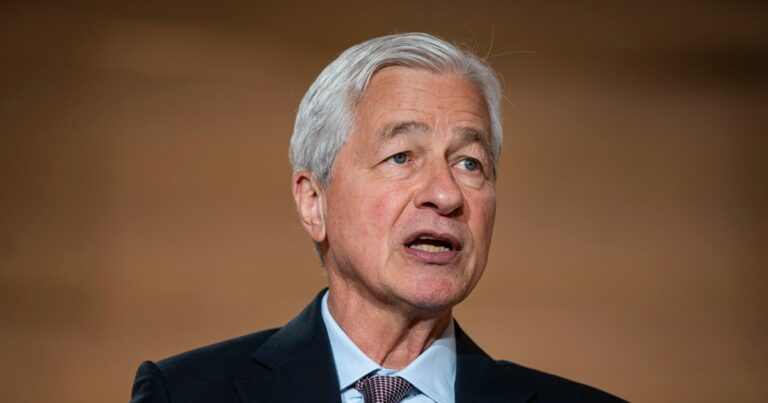 250407 Jamie Dimon Se 1038a 30961c.jpg